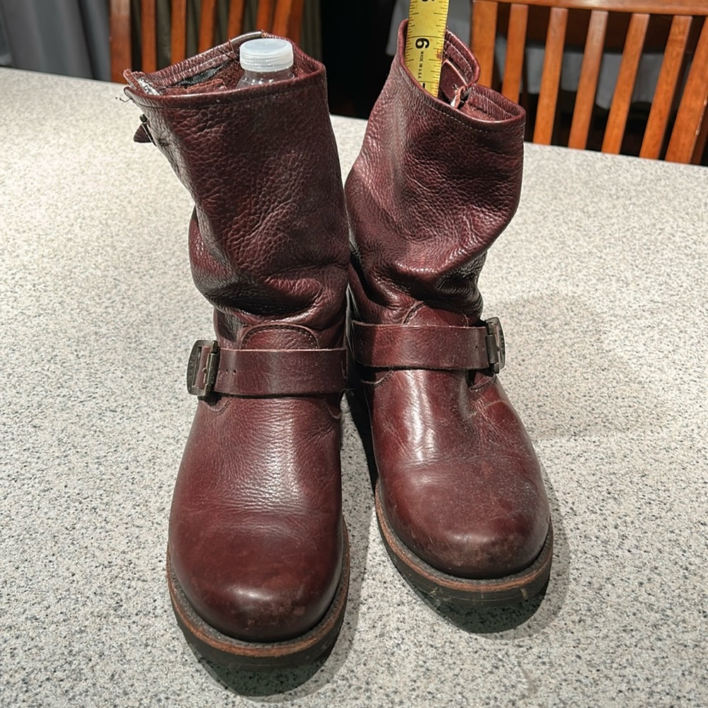 Frye Veronica Boots Size 8.5